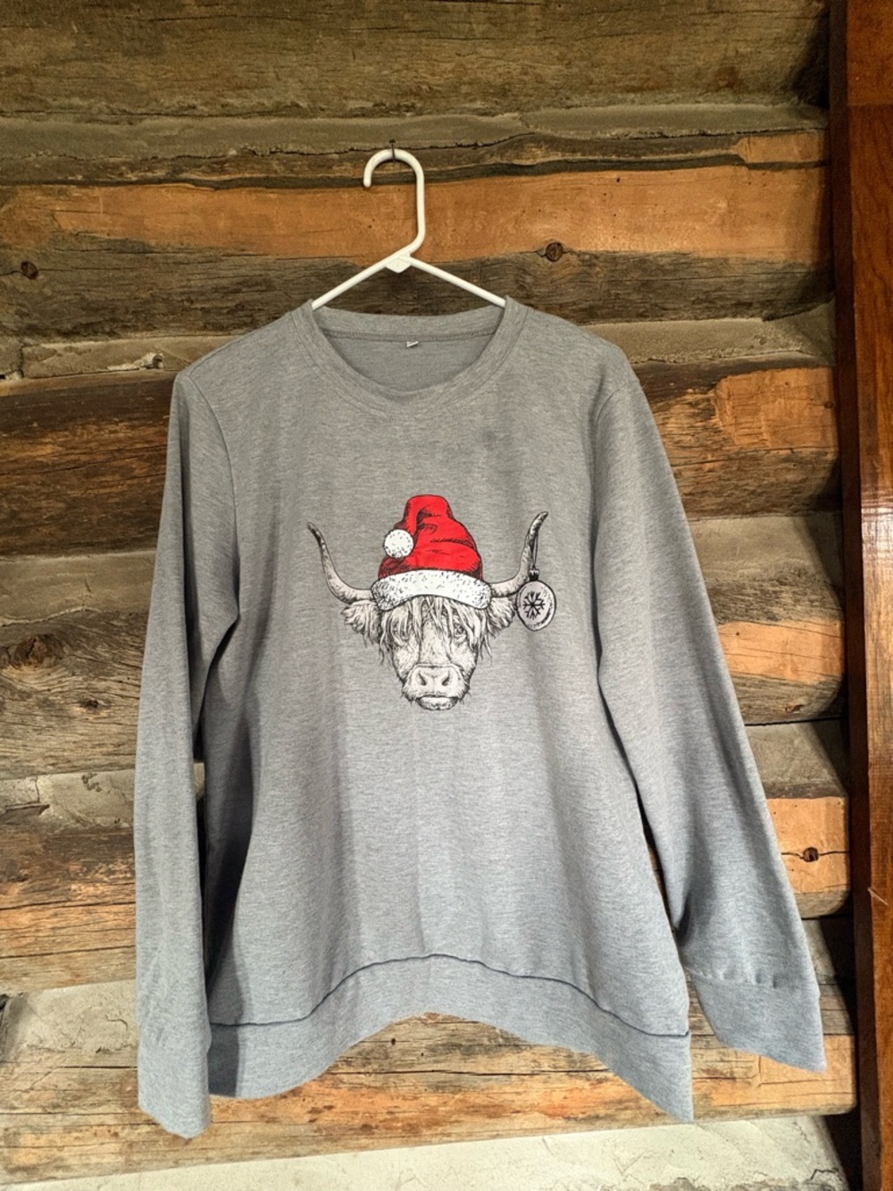 Women’s Gray Crewneck Sweater with Festive Highland Cow Graphic